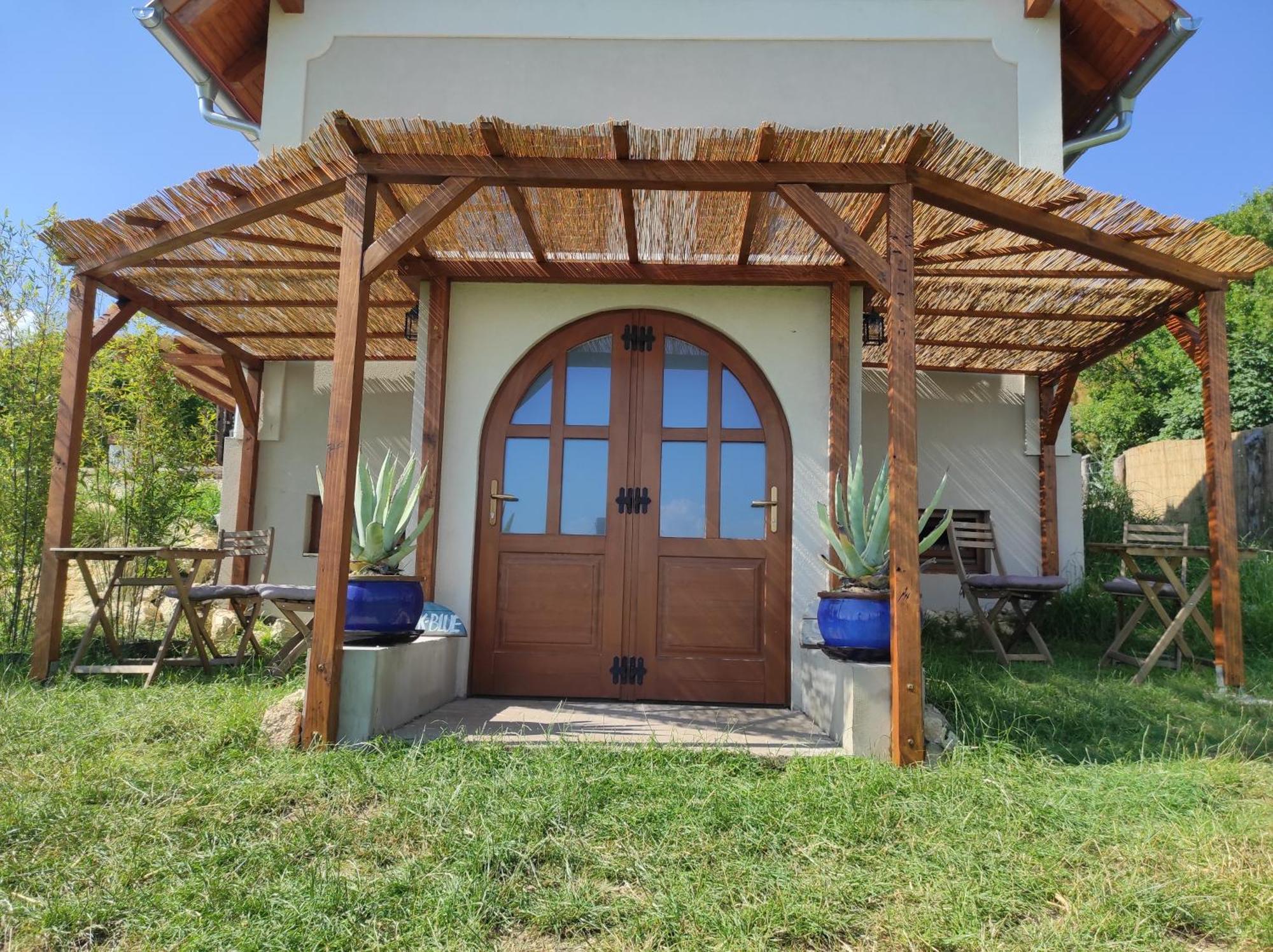 Napraszallas Vendeghaz Balatonakali Exterior photo